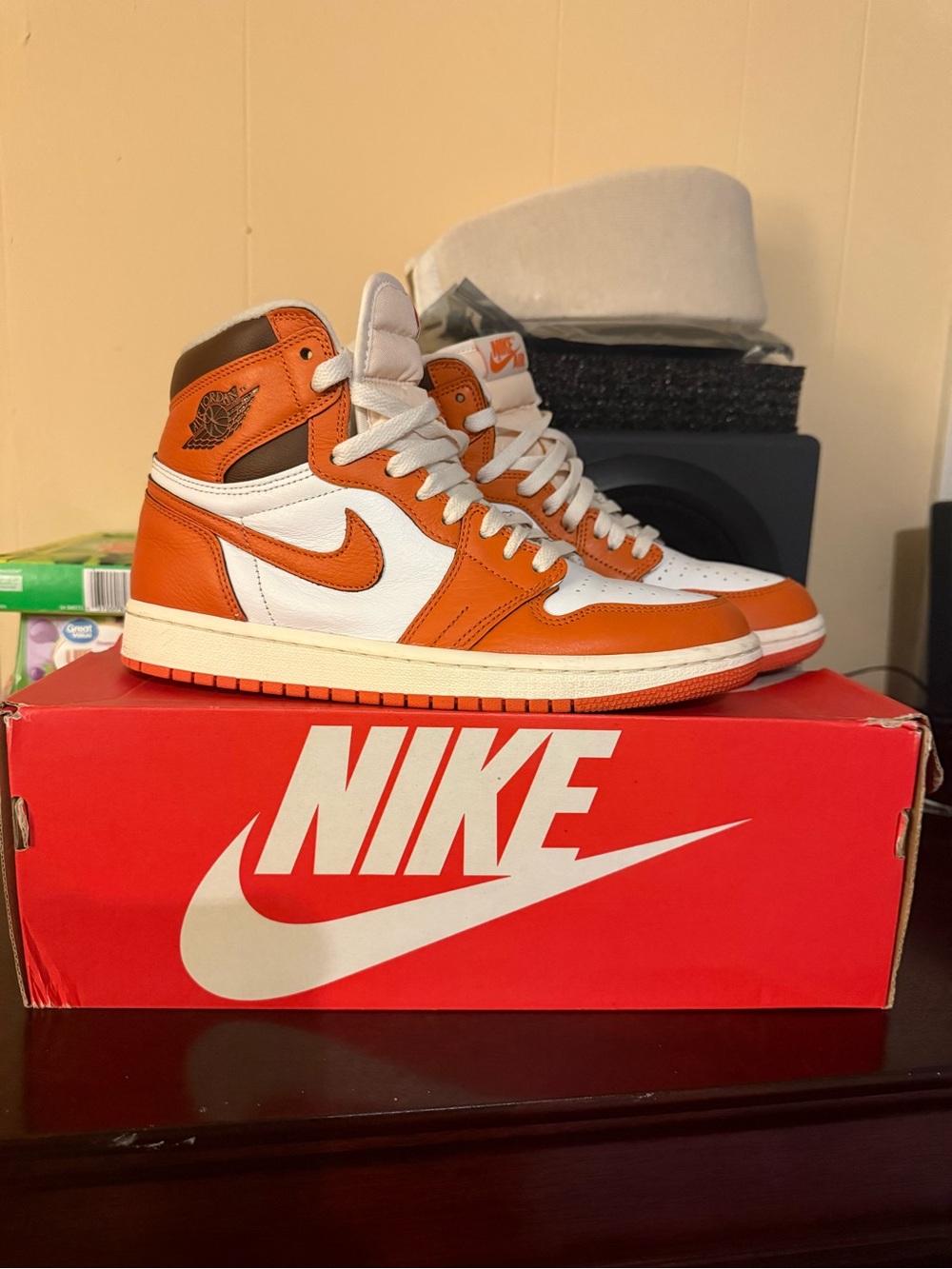 Womans Air Jordan 1 high starfish